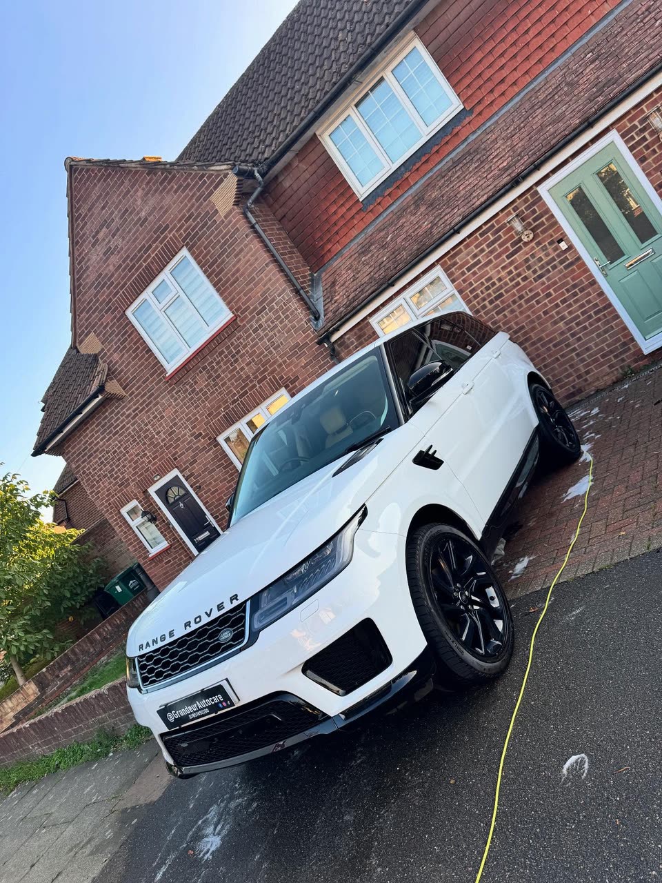 White Range Rover Sport after an exterior valet